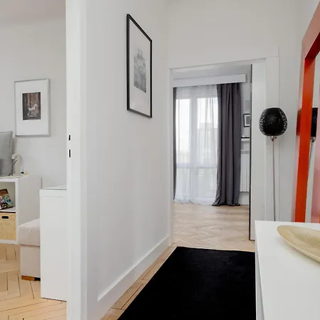 דירה Beautiful & Modern Near The Center By Renters ורשה