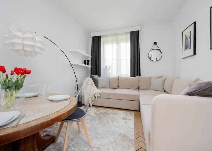 Beautiful & Modern Near The Center By Renters * Warszawa